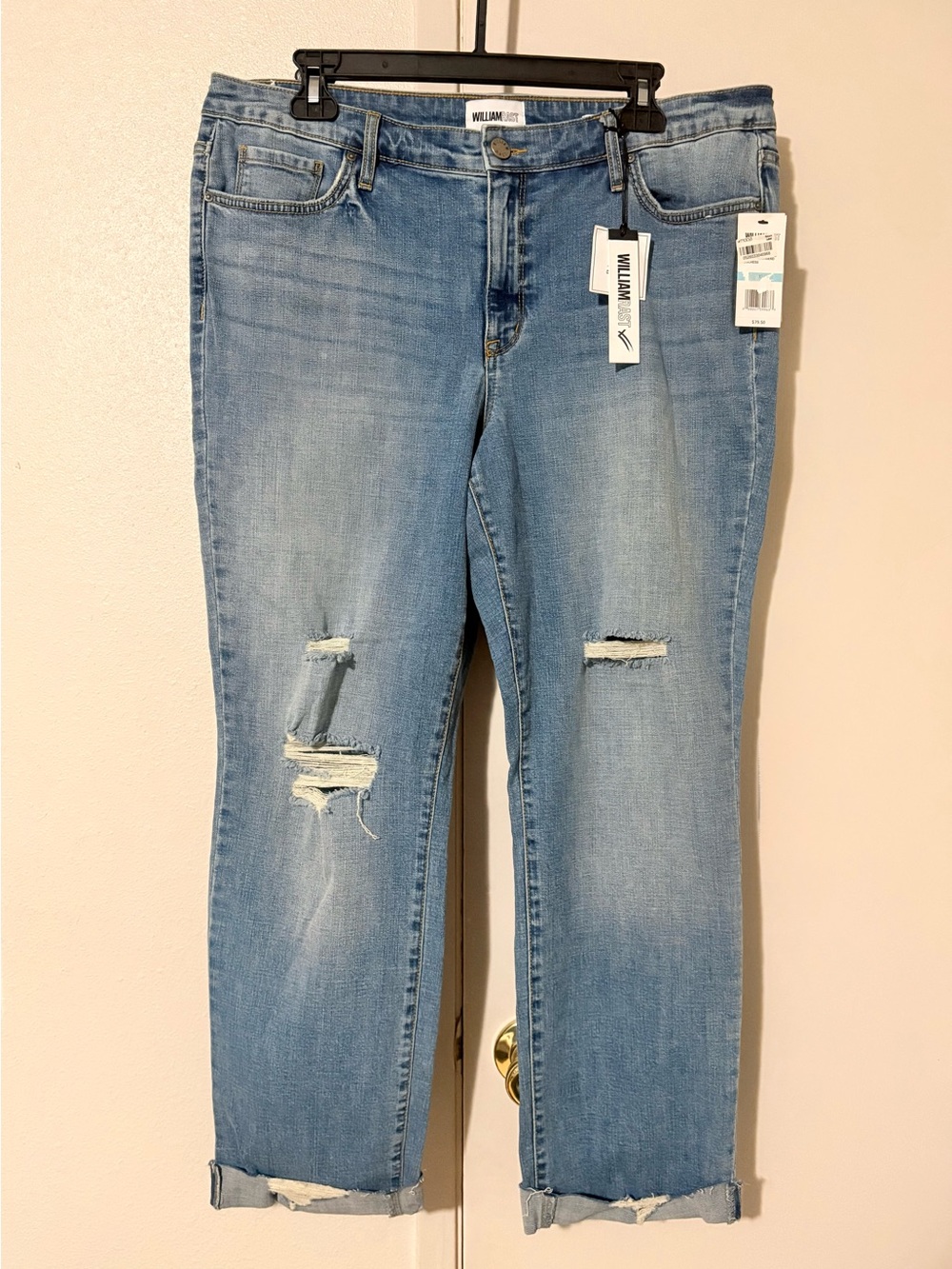NWT WilliamRast Size 31 Woman’s Light Blue Vintage Boyfriend 99% cotton Jeans